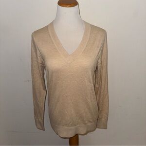 Quince Lightweight Cotton Cashmere V-Neck Sweater / Heather Oatmeal (Medium)